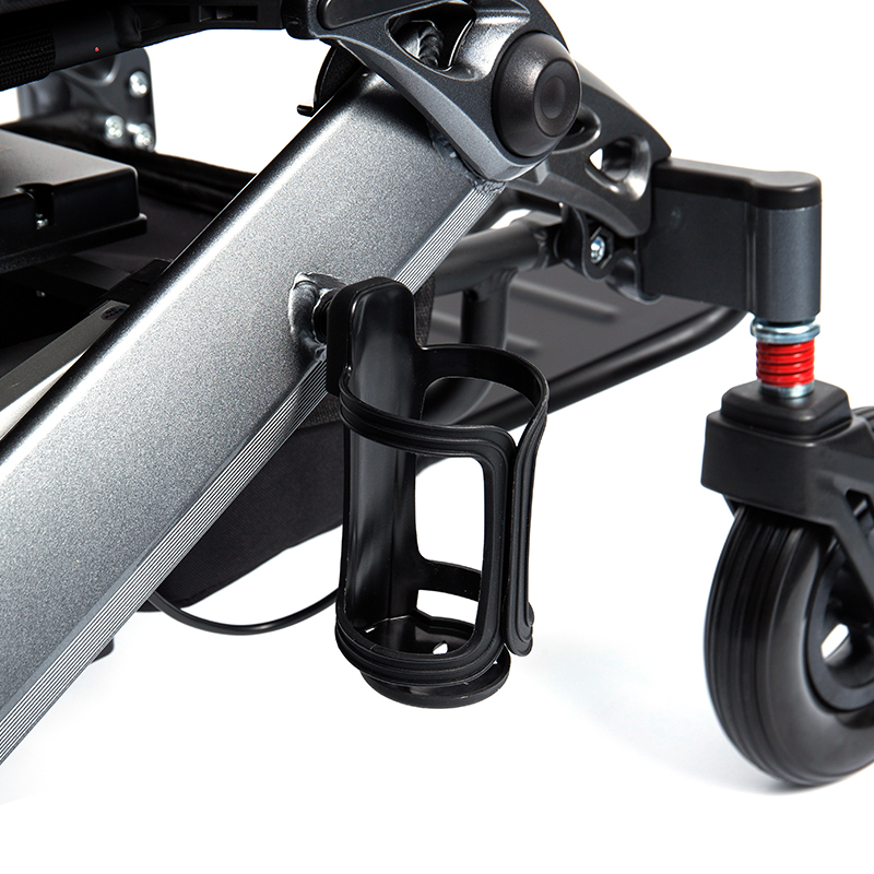 YL-9005 স্বয়ংক্রিয় ভাঁজ রিমোট কন্ট্রোল বৈদ্যুতিক হুইলচেয়ার