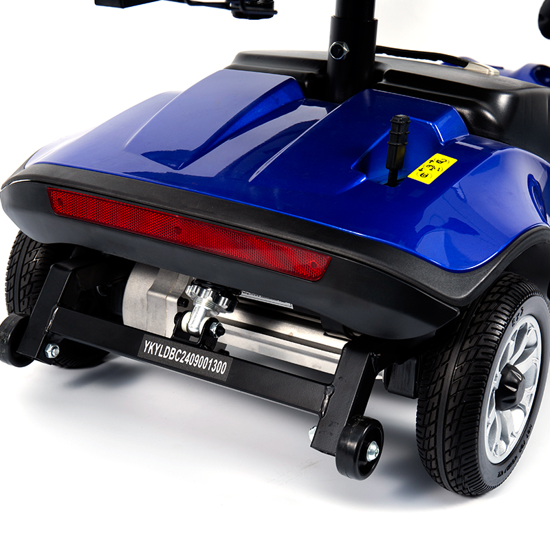 ঝুড়ি সহ YL-09B ফোল্ডিং 4-হুইল লাইটওয়েট মোবিলিটি স্কুটার