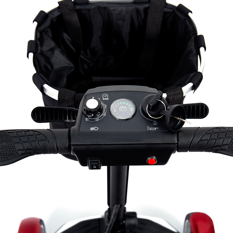 LED হেডলাইট, ঝুড়ি সহ সিনিয়রদের জন্য YL-211 4 চাকার পর্যটক ইলেকট্রিক স্কুটার