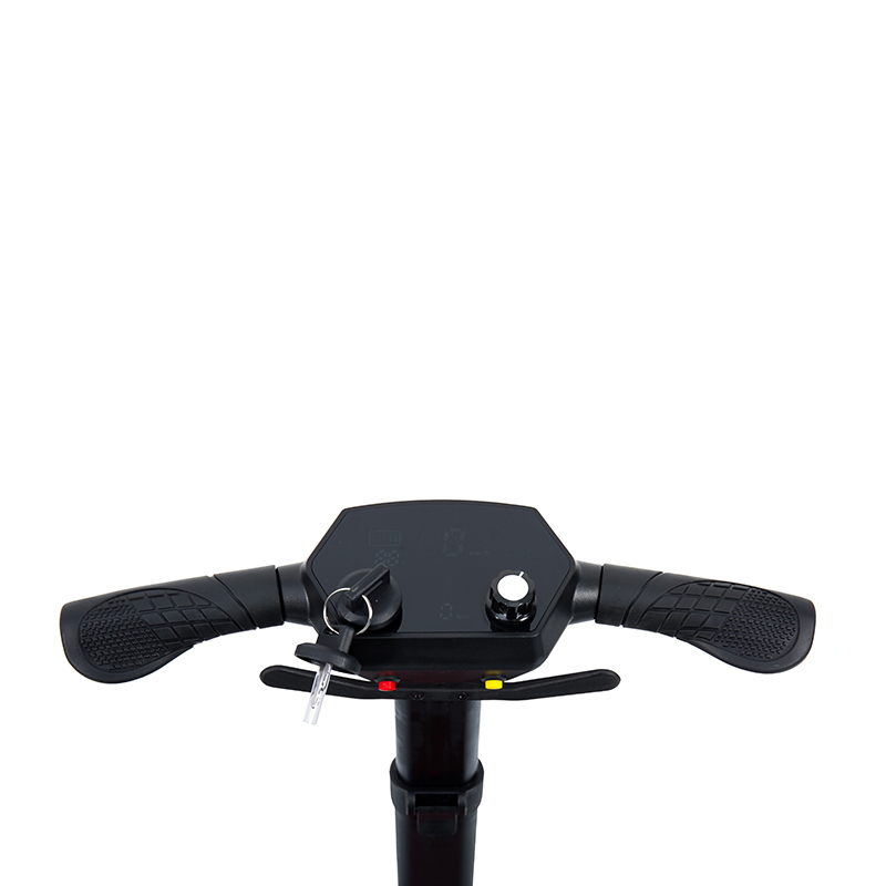 YL-985S 4 চাকার লাইটওয়েট পোর্টেবল ফোল্ডেবল ট্রাভেল ইলেকট্রিক চালিত স্কুটার